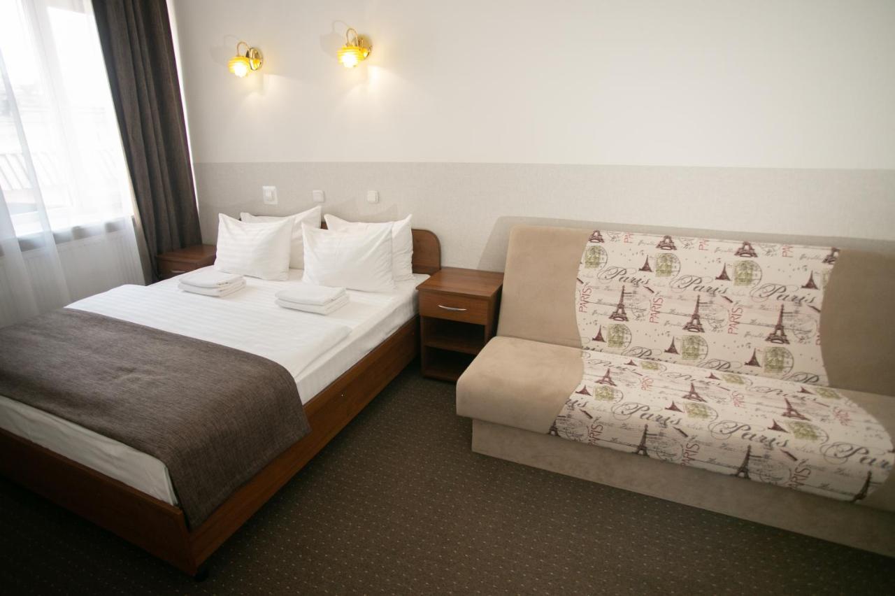 Molodezhnaya Hotel بريست المظهر الخارجي الصورة