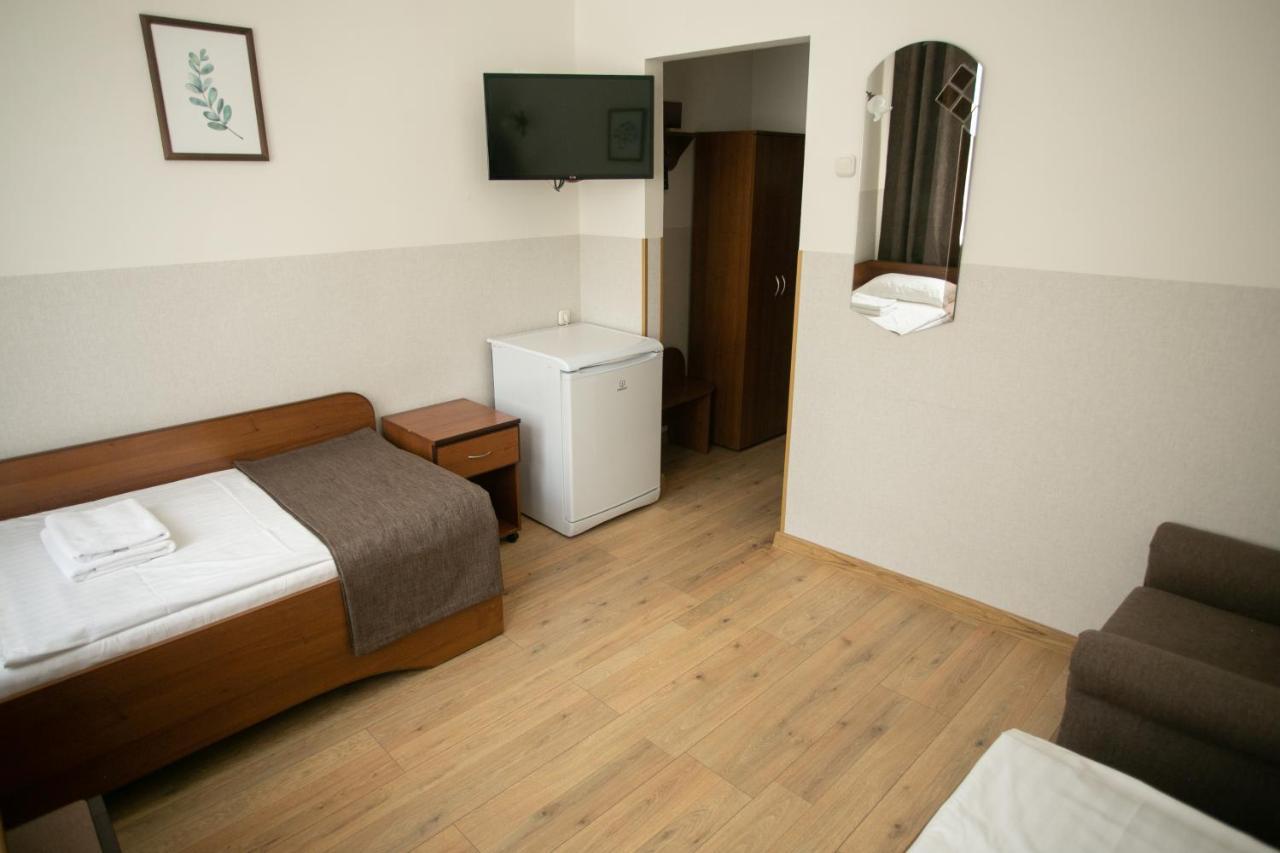 Molodezhnaya Hotel بريست المظهر الخارجي الصورة