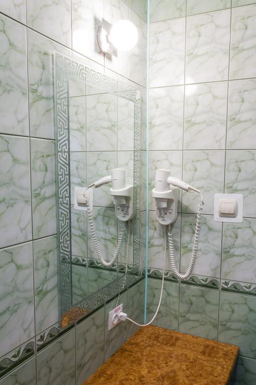 Molodezhnaya Hotel بريست المظهر الخارجي الصورة
