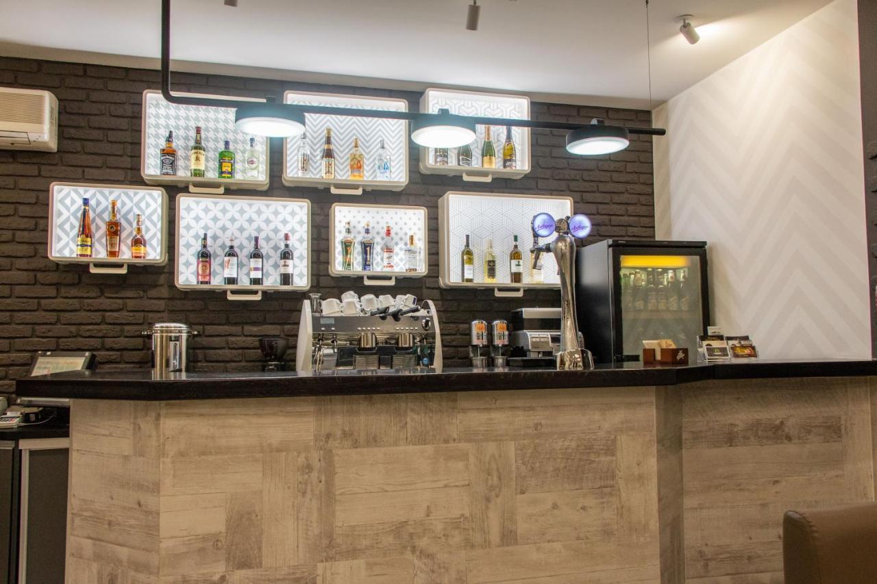 Molodezhnaya Hotel بريست المظهر الخارجي الصورة